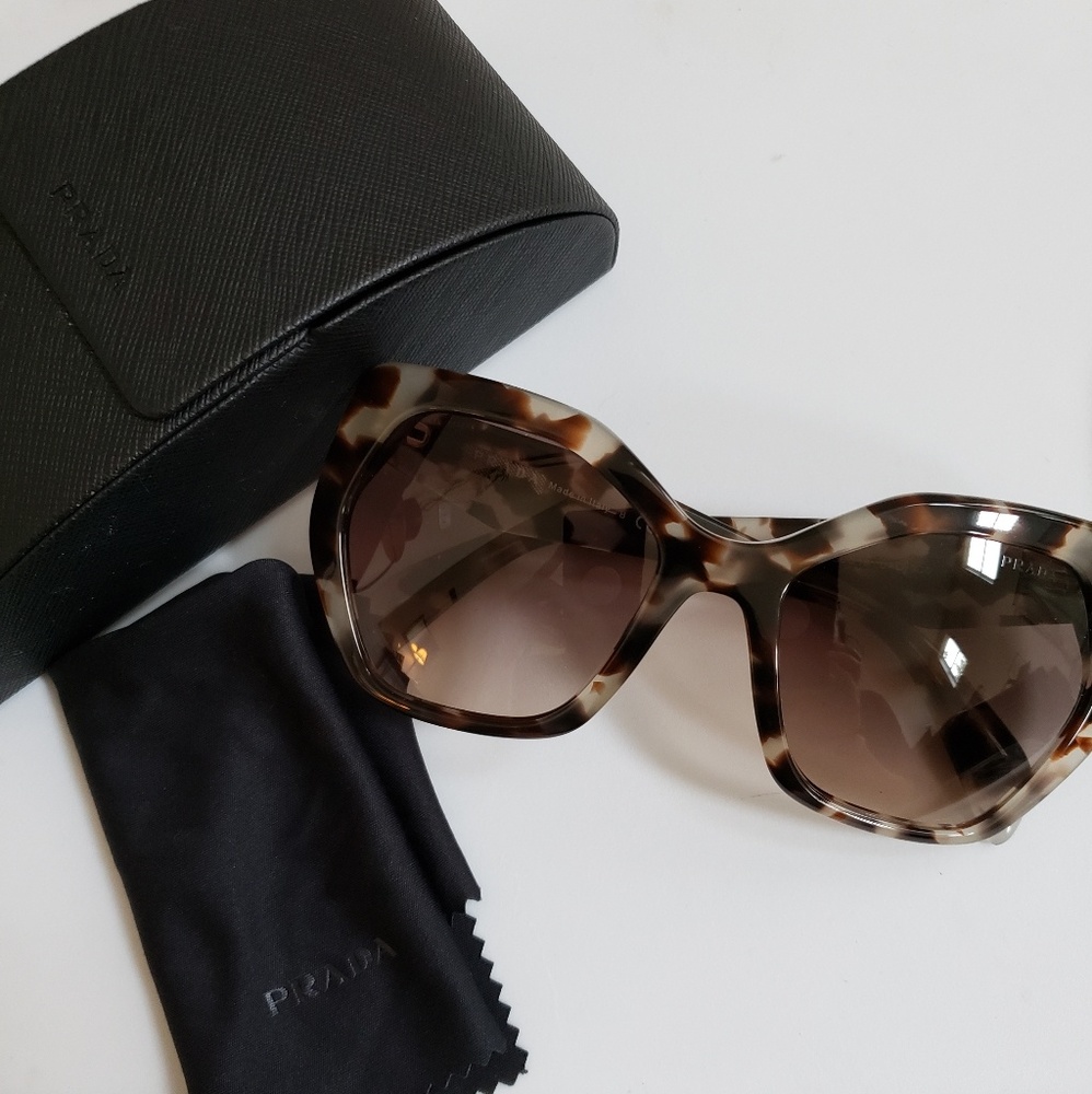 Prada Heritage Angled Butterfly Sunglasses